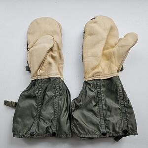 USGI Arctic Artic Military Mittens Air Force Cold Weather Flyer Gloves N-4B Med.
